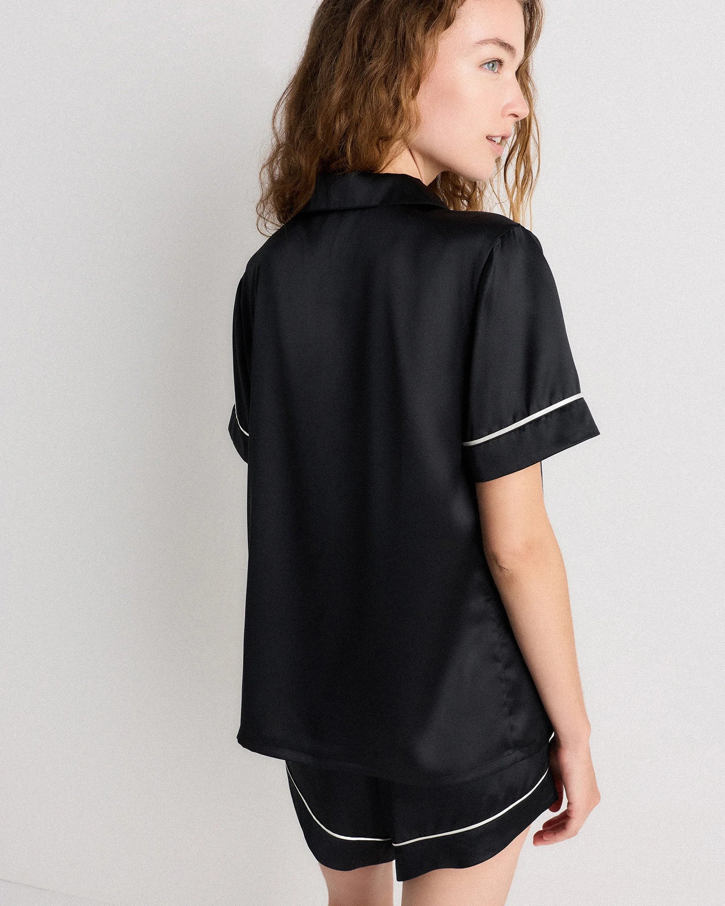 100% Washable Silk Satin Short Sleeve Pajama Top - XS / Tiny Diamonds