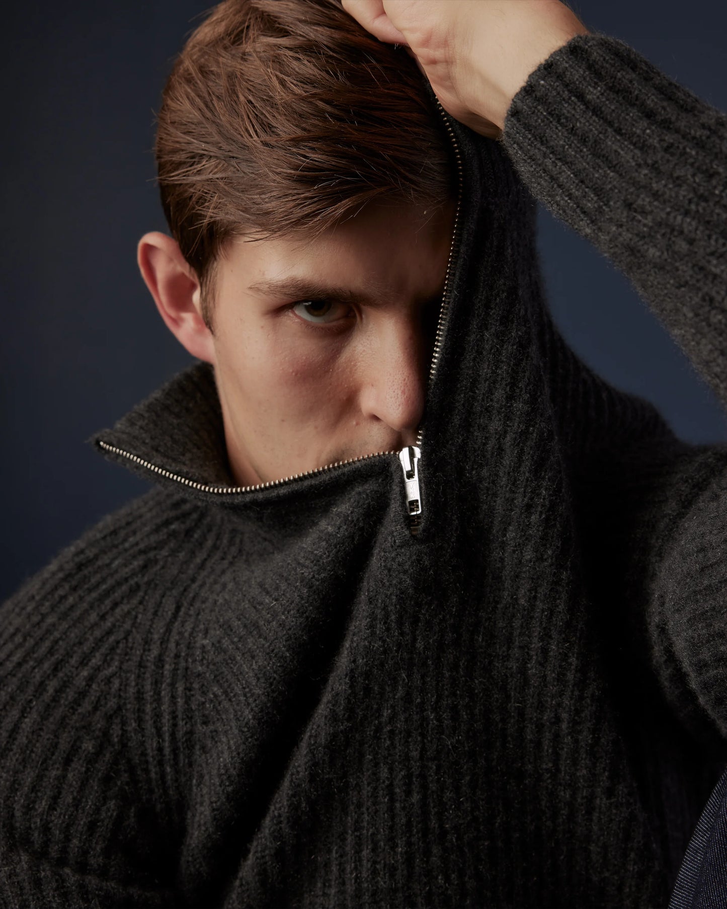 Mongolian Cashmere Fisherman Quarter Zip Sweater - S / Navy Marl