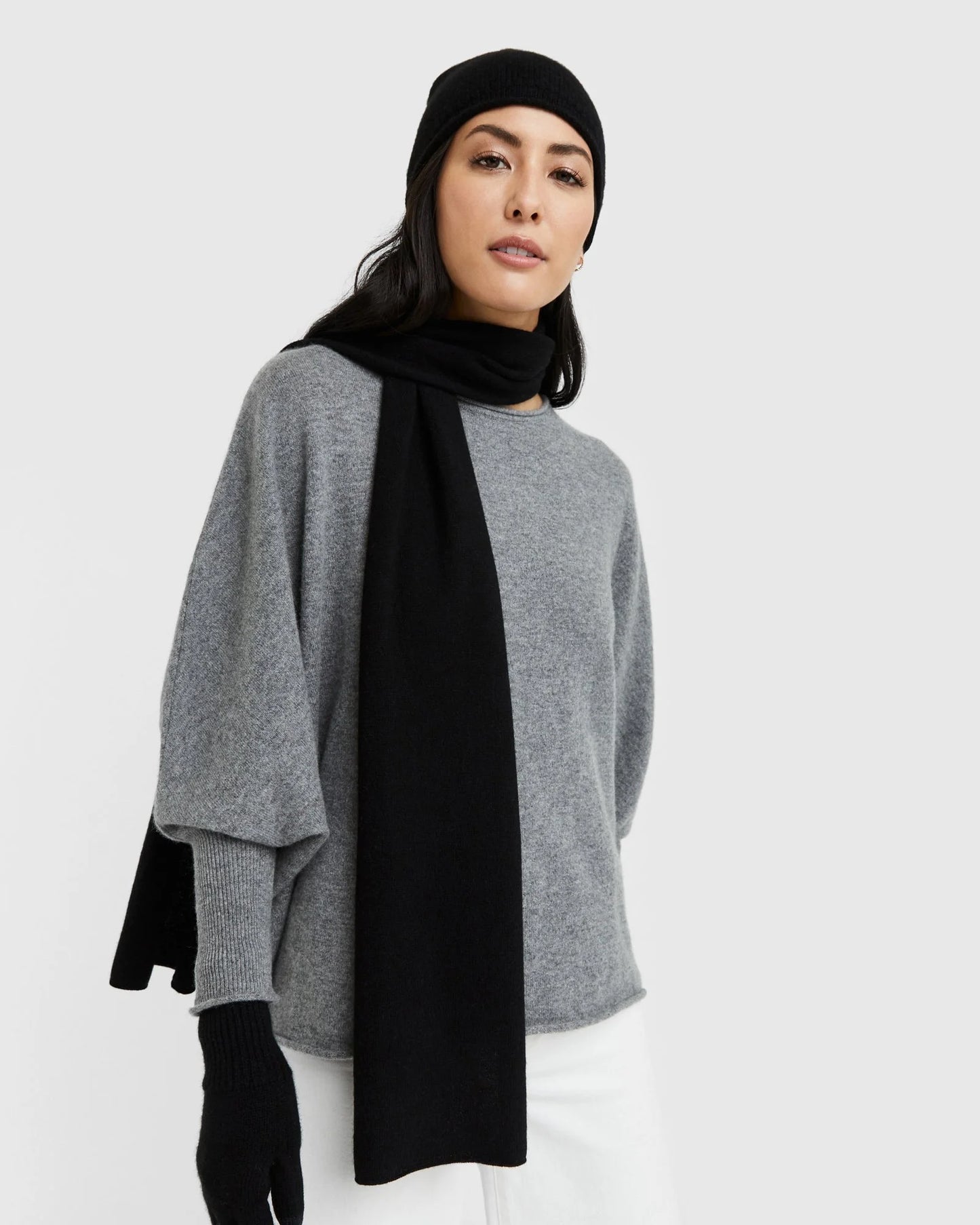 Mongolian Cashmere Slouchy Beanie - One Size / Black