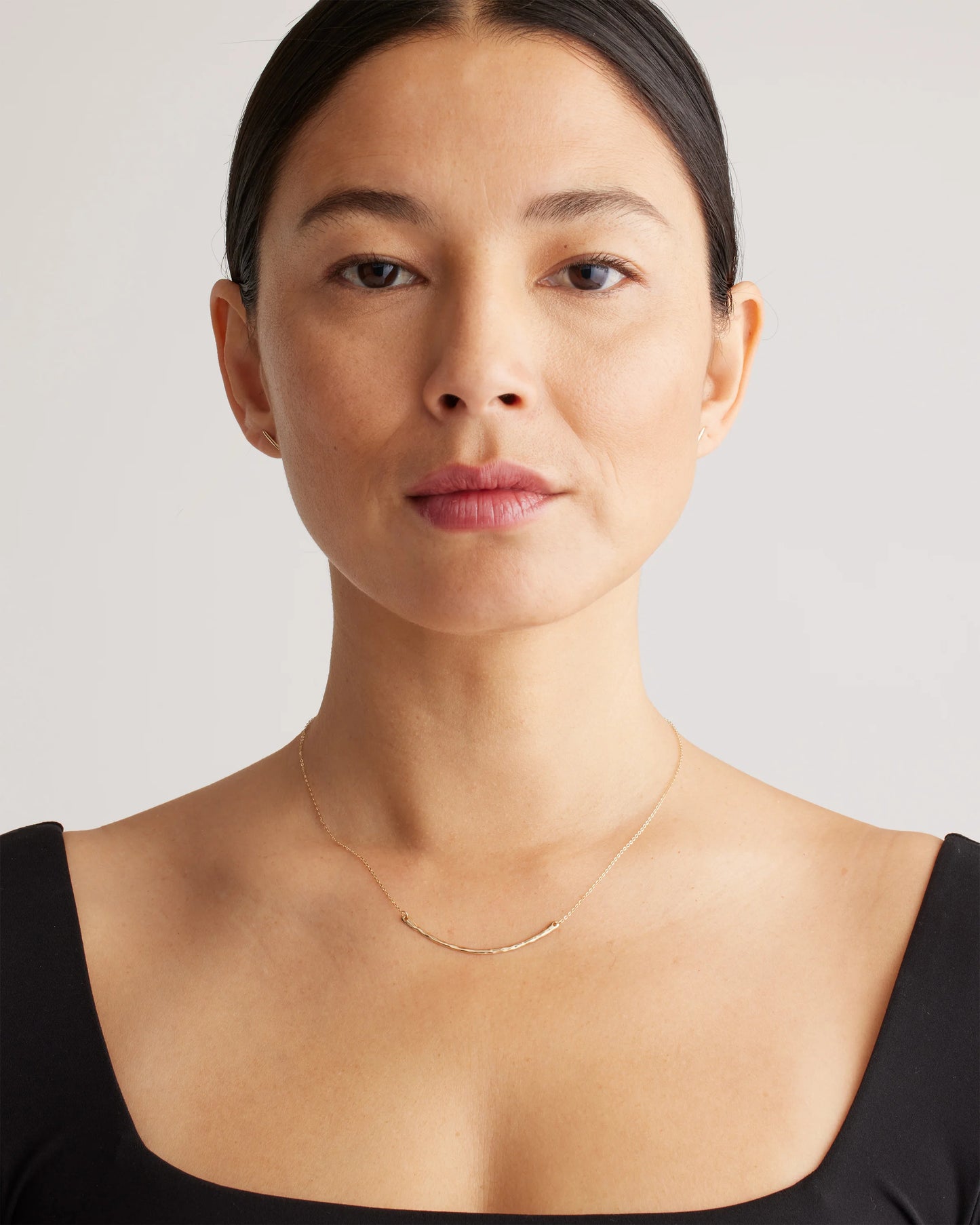 14K Gold Hammered Curve Necklace - One Size / Yellow Gold