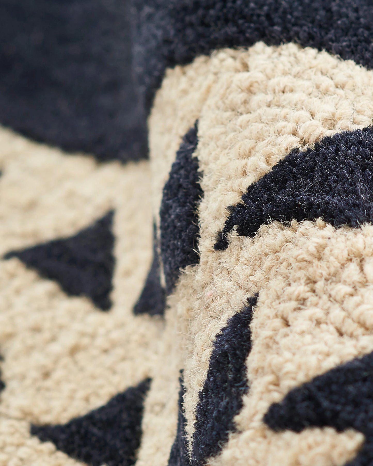 Kingsley Hand-Tufted Wool Rug - 2' x 3' / Navy