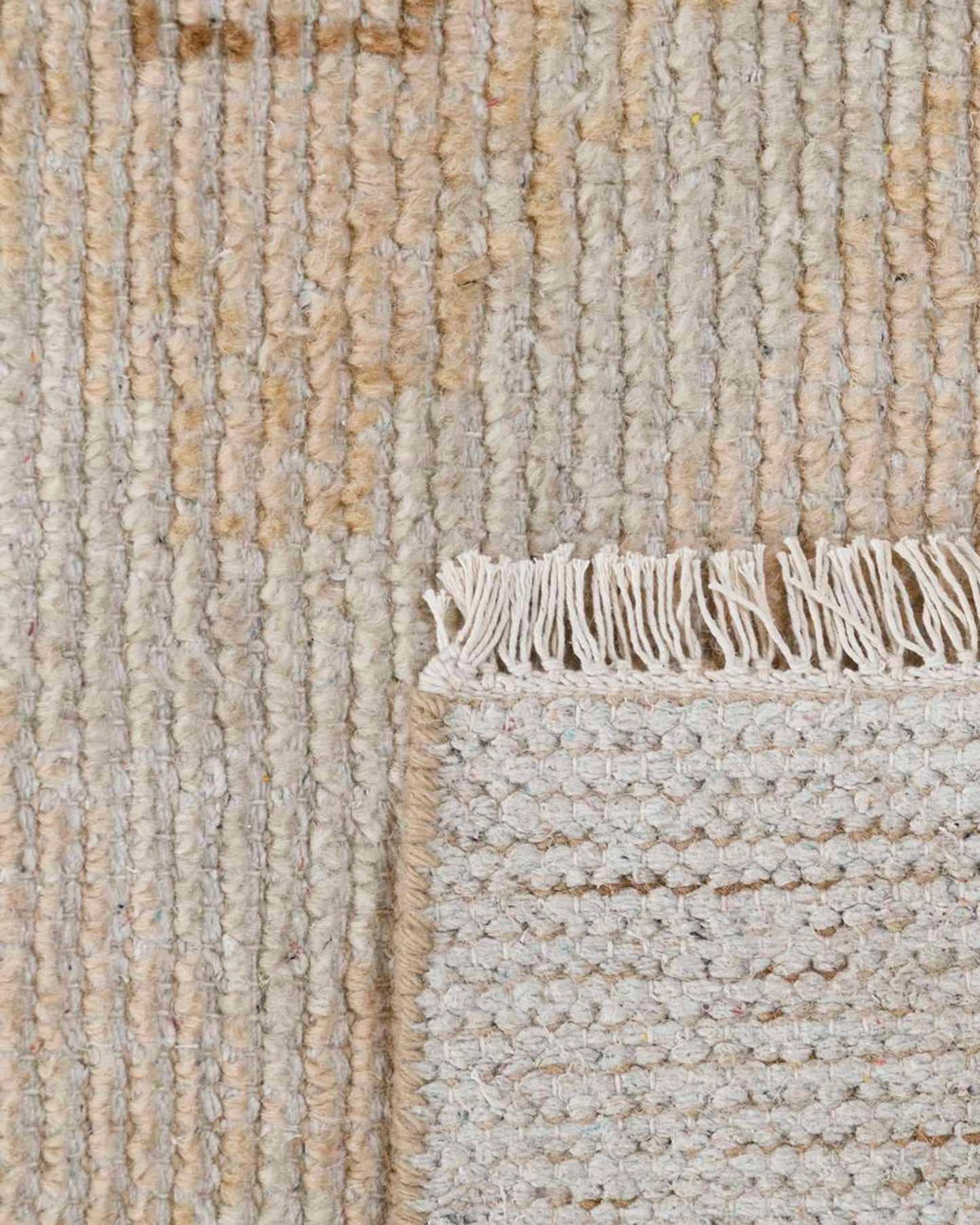Verona Hand-Knotted Wool Rug - 5' x 8' / Neutral
