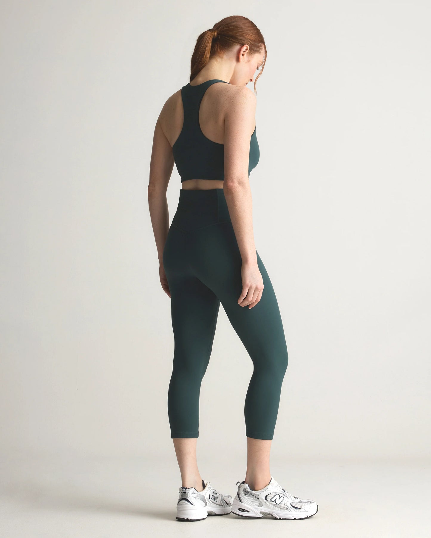 Ultra-Form High-Rise Capri - XS / Dark Coal