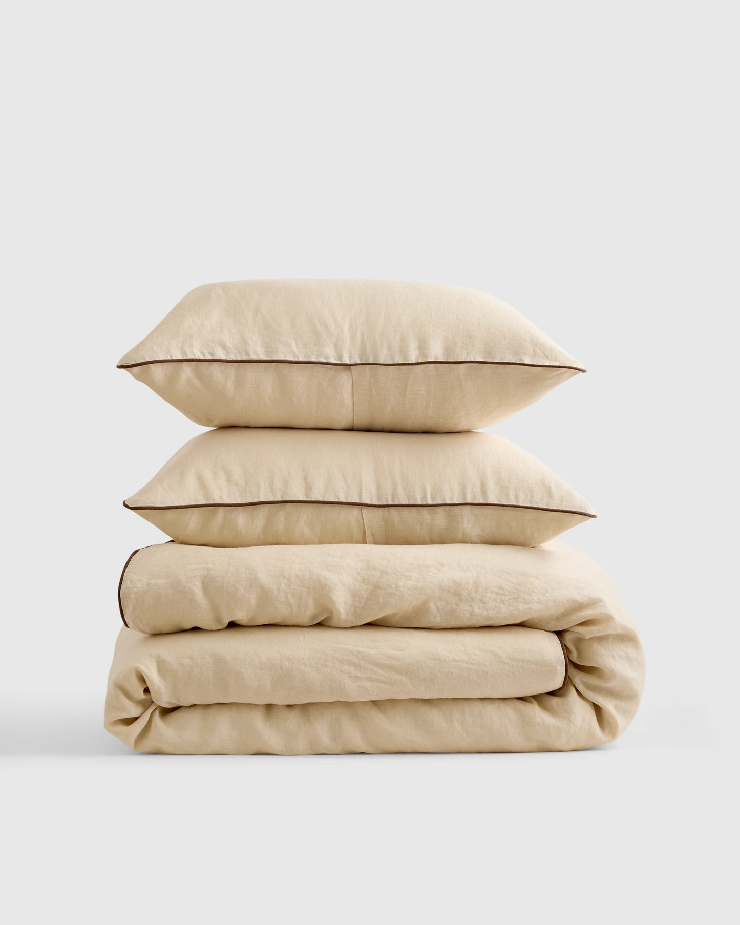 European Linen Piped Duvet Cover Set - Twin / White/Cherry