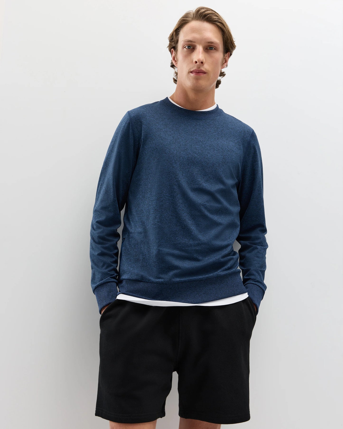 Flowknit Performance Crew Sweatshirt - S / Solid Chalk