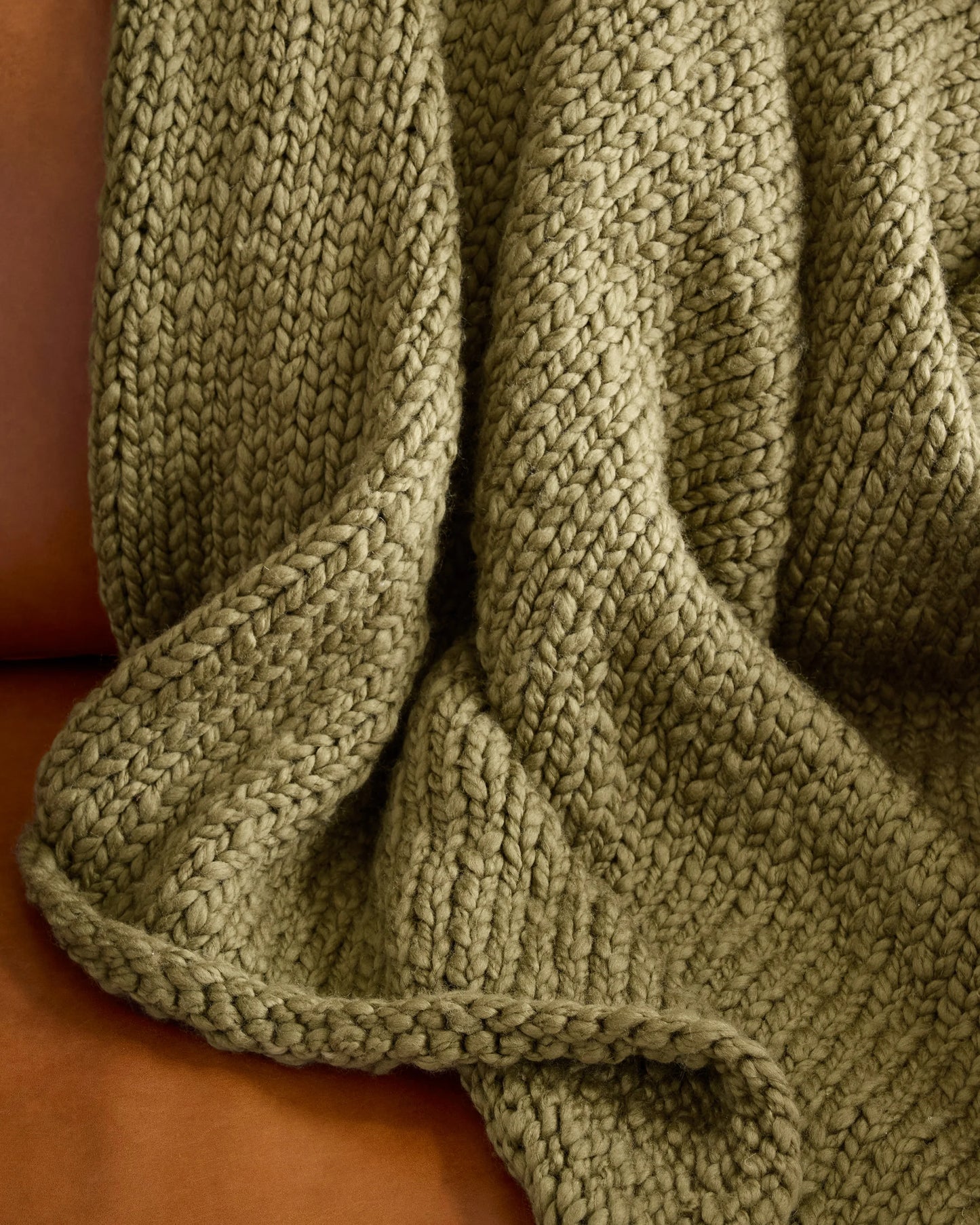 Chunky Hand Knit Wool Throw - 50x60 / Olive