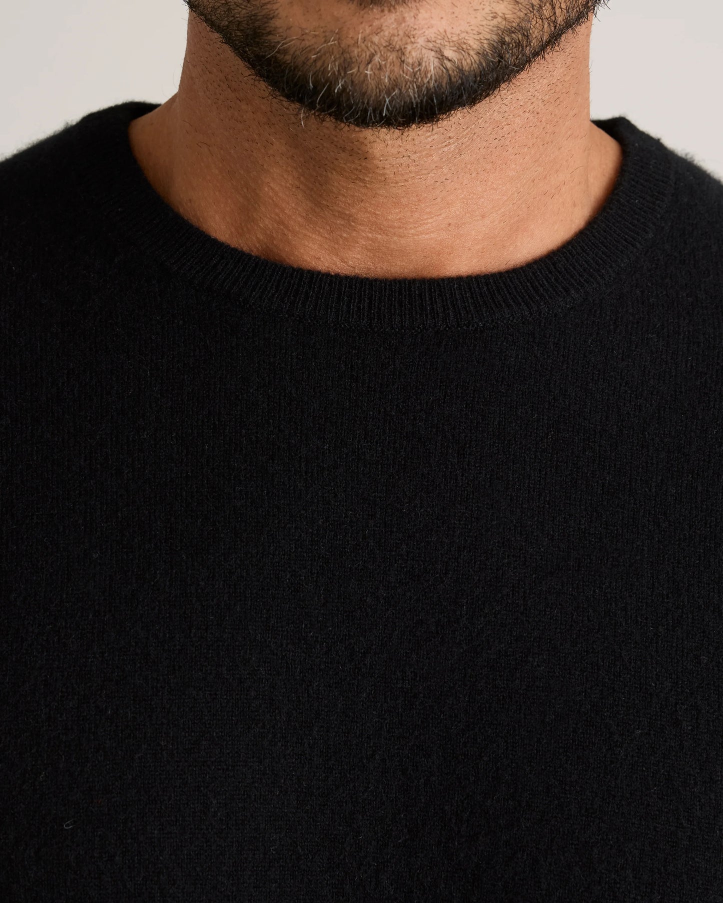 Mongolian Cashmere Crewneck Sweater - XS / Black