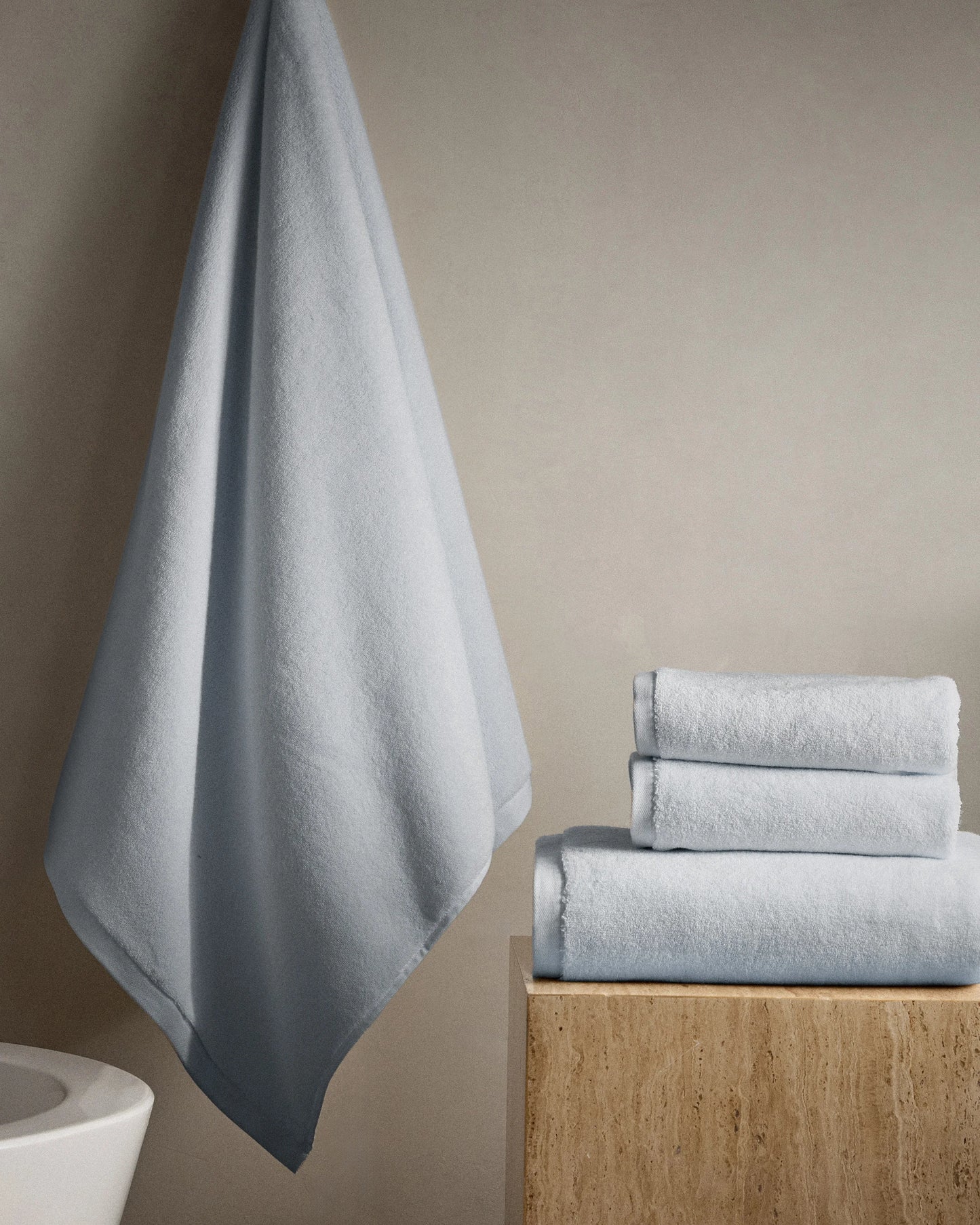 Plush Organic Turkish Cotton Bath Bundle (4 pieces) - One Size / White