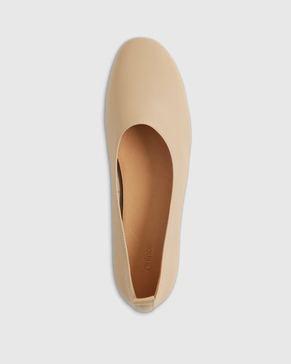 Italian Leather Glove Ballet Flat - 5 / Shell Pink