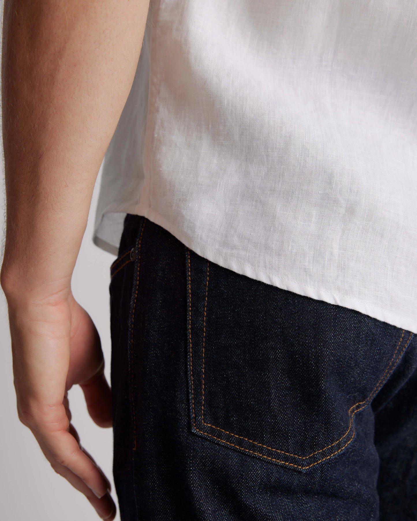 100% European Linen Relaxed Short Sleeve Shirt - XS / Taupe Brown Chambray