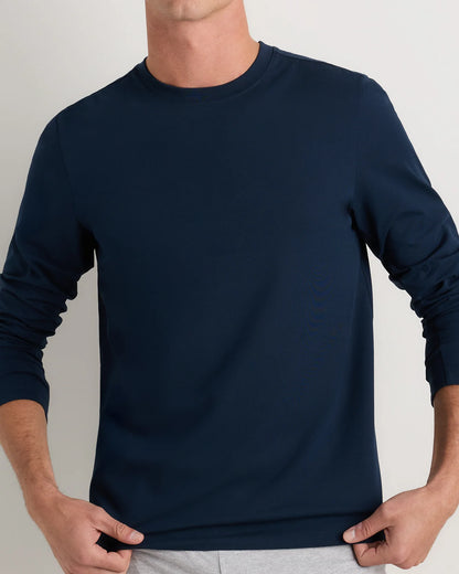 Studio Performance Long Sleeve Tee - S / Black