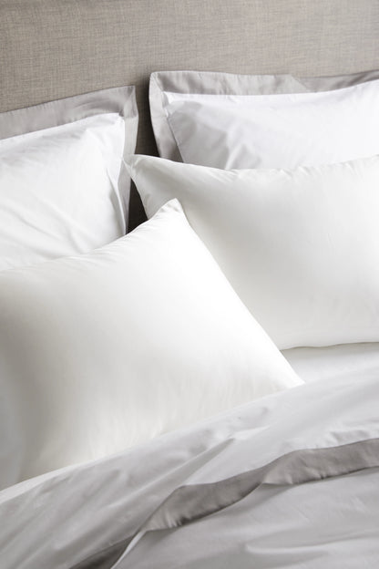 100% Mulberry Silk Pillowcase - Standard / White