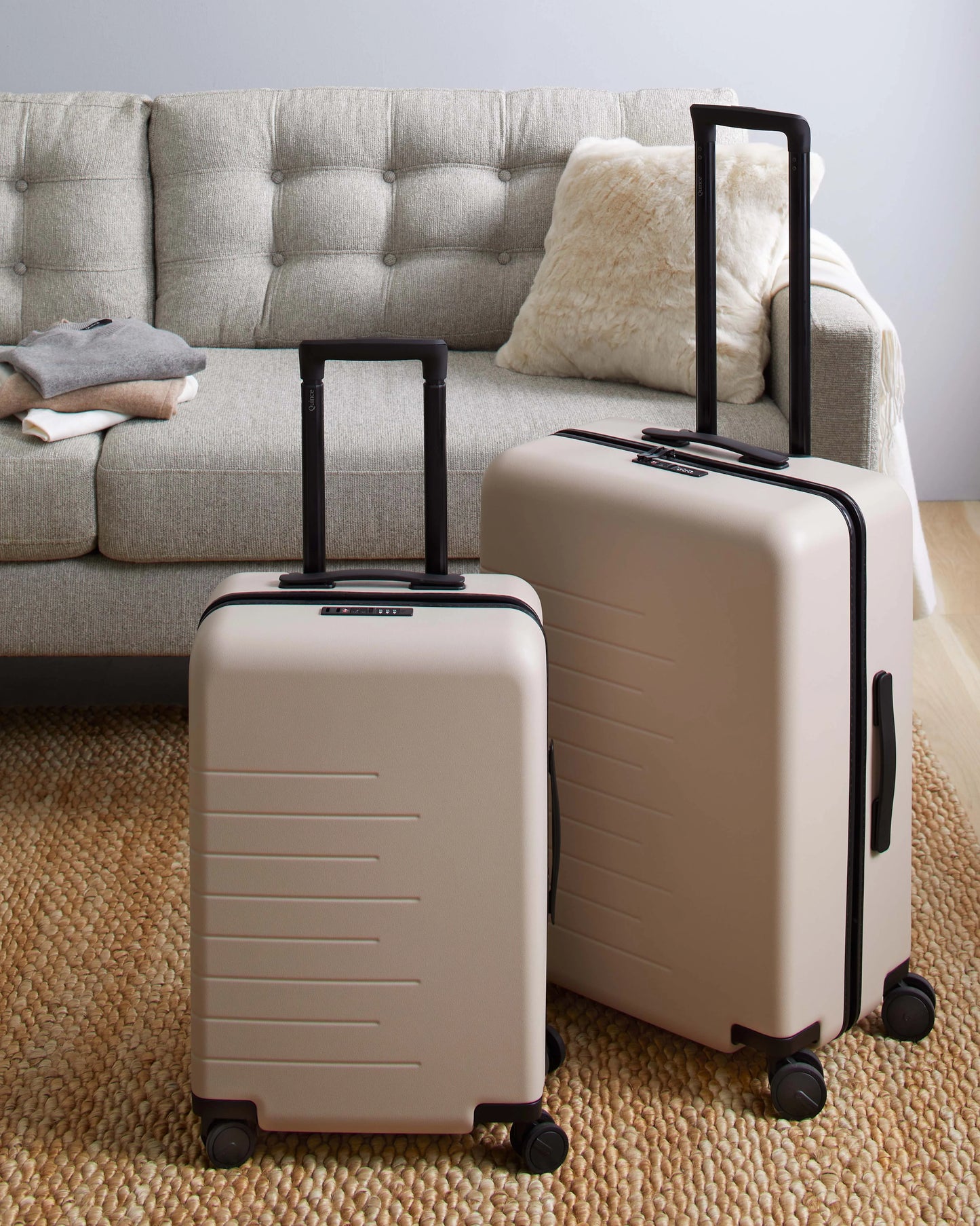 Medium Check-In Suitcase - One Size / Emerald Jungle