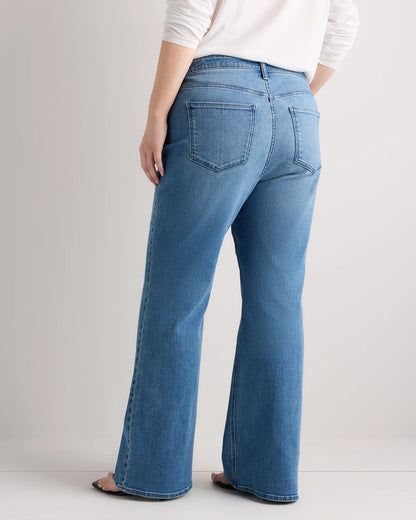 Luna Stretch Flare Jeans - 33 / Seaside Blue