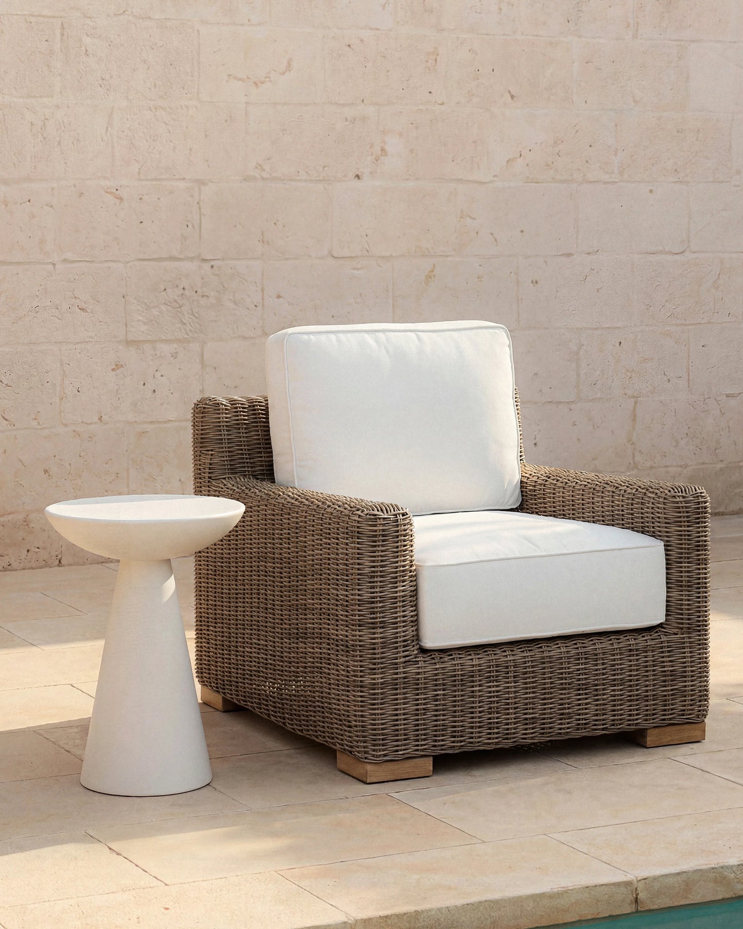 Classic All-Weather Wicker Outdoor Lounge Chair - One Size / Natural Weave