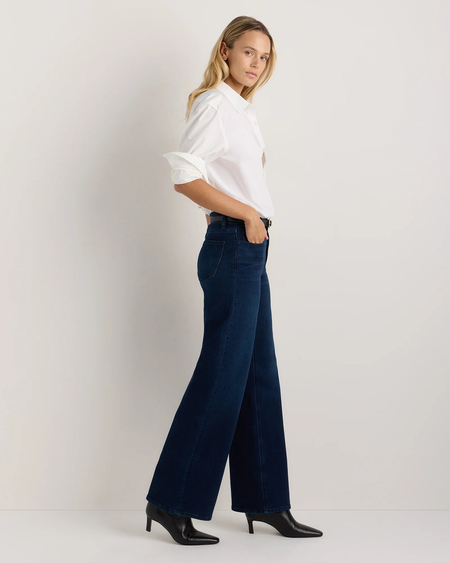 Bella Stretch Wide Leg Jeans - 24 / Frosted Blue