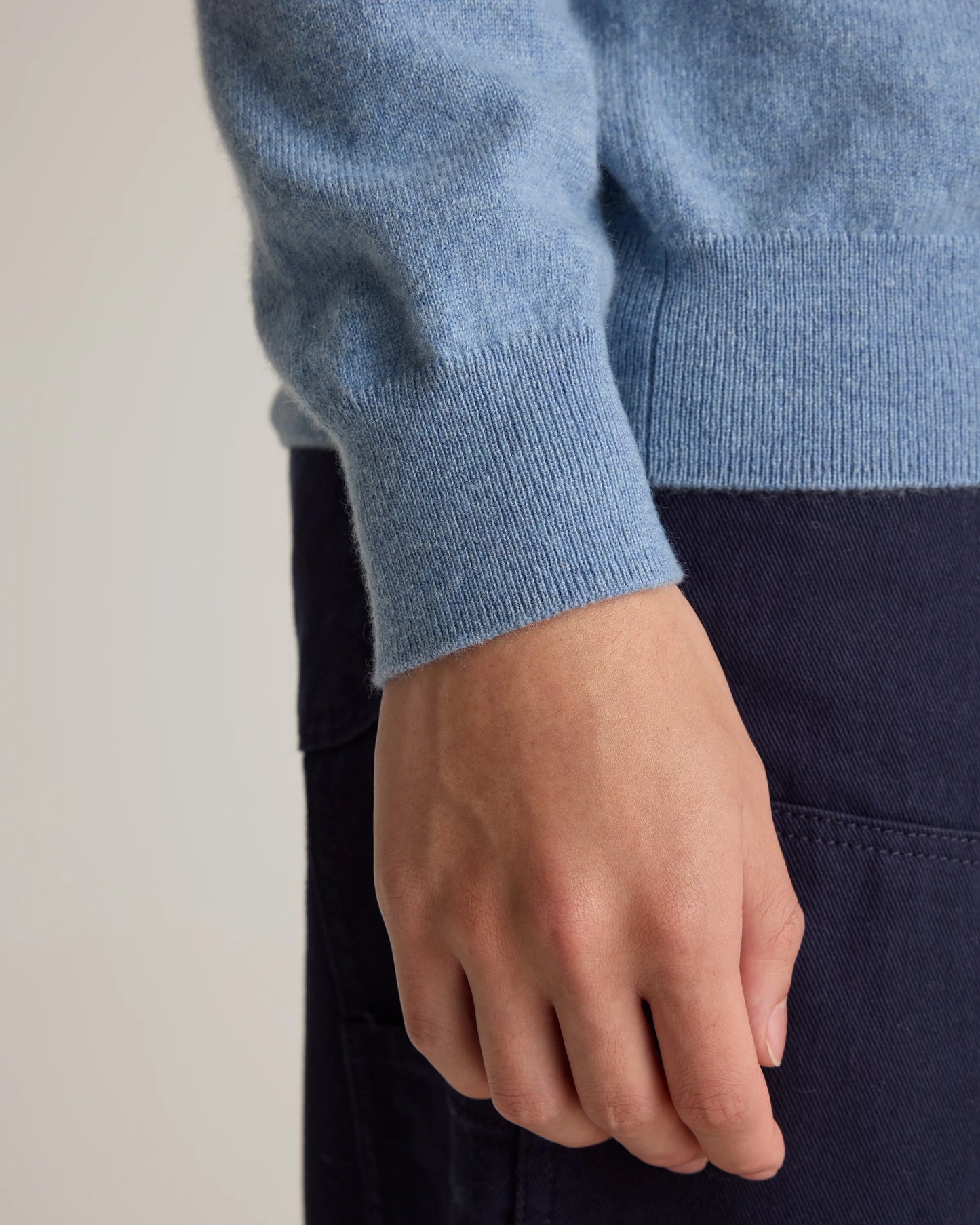 Mongolian Cashmere V-Neck Sweater - S / Oatmeal