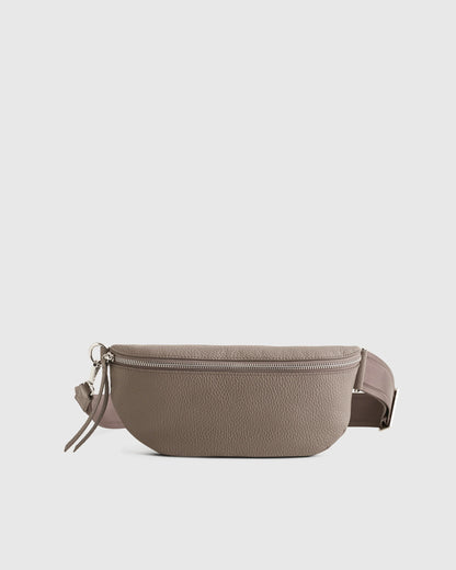 Quinn Sling Bag - One Size / Cognac