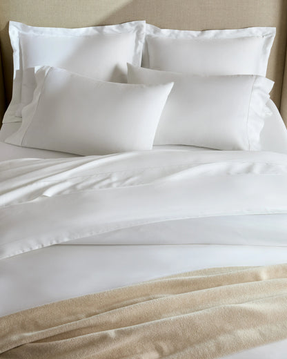 Signature Giza Cotton Sateen Pillowcase Set - Standard / White
