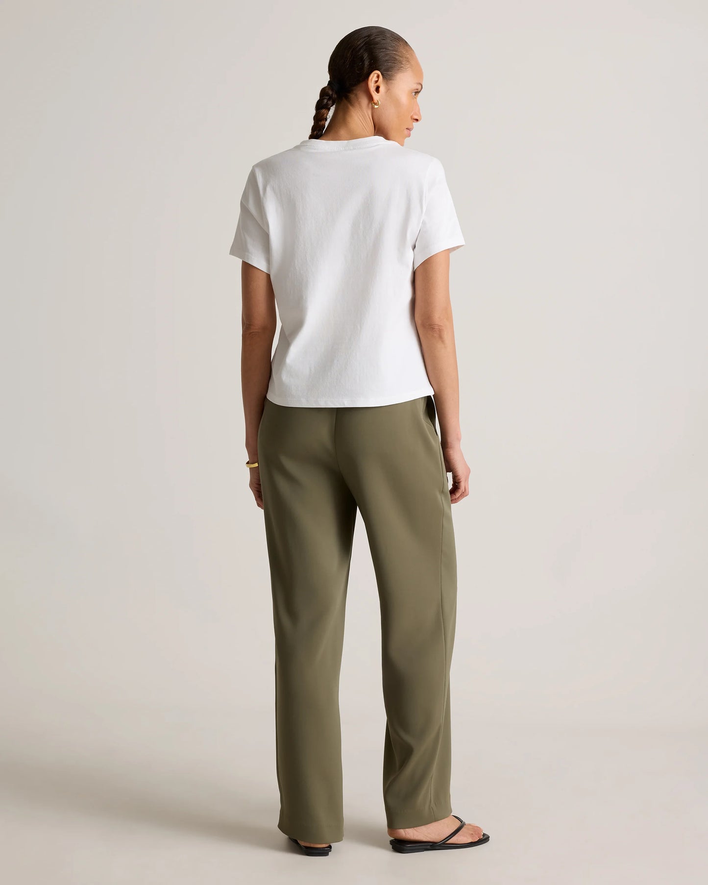 100% Organic Cotton Boxy V-Neck Tee - XS / Dusty Beige