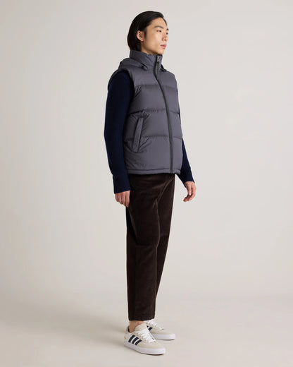 Responsible Down Puffer Vest - S / Carbon Grey