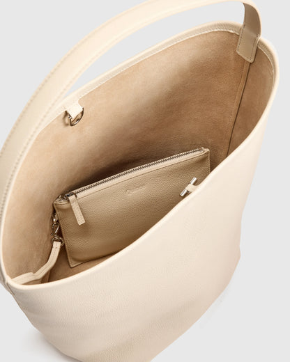 Penelope Large Shoulder Bag - One Size / Warm Taupe