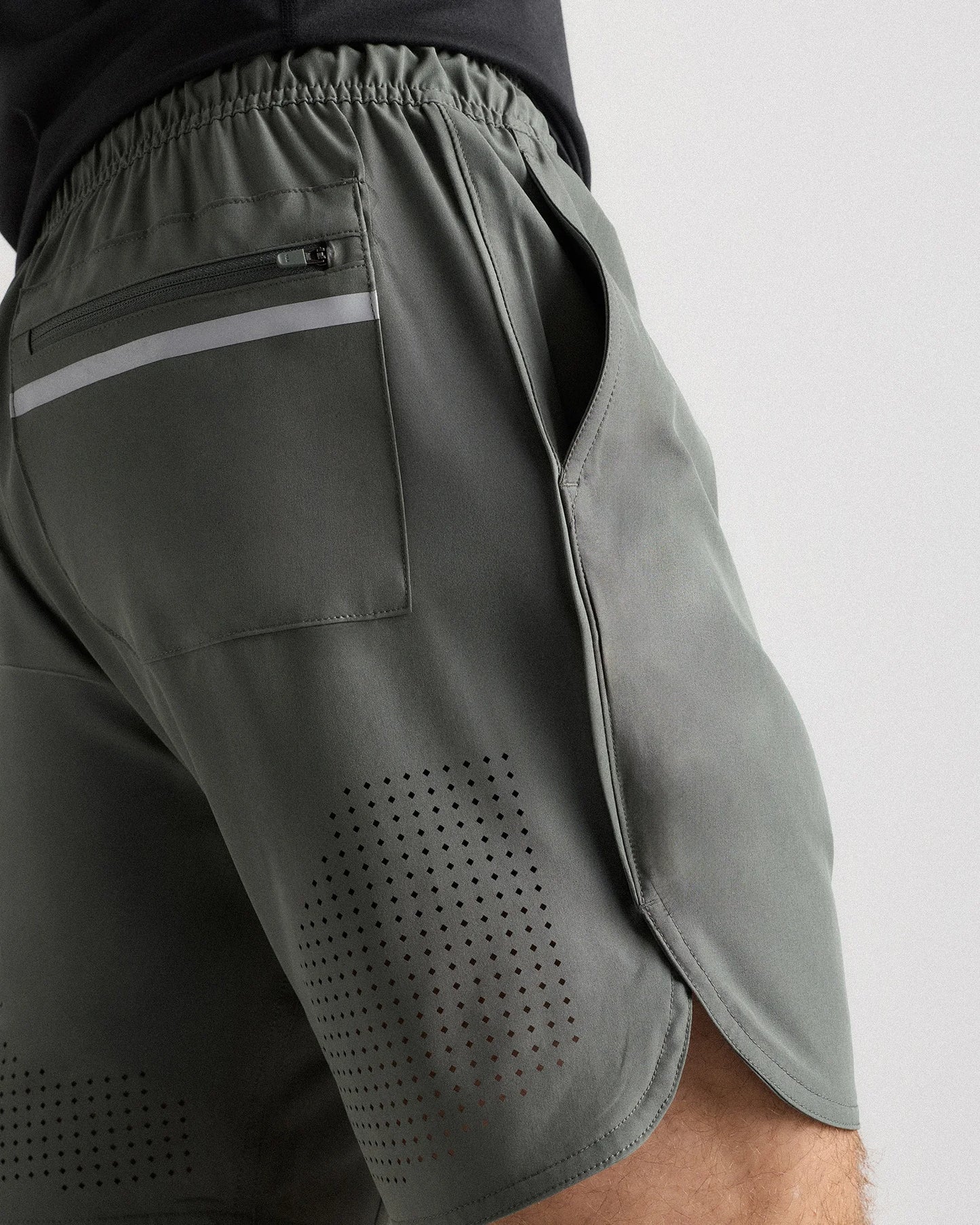 Sweat Tech Training Lined Shorts - 7" - S / Black