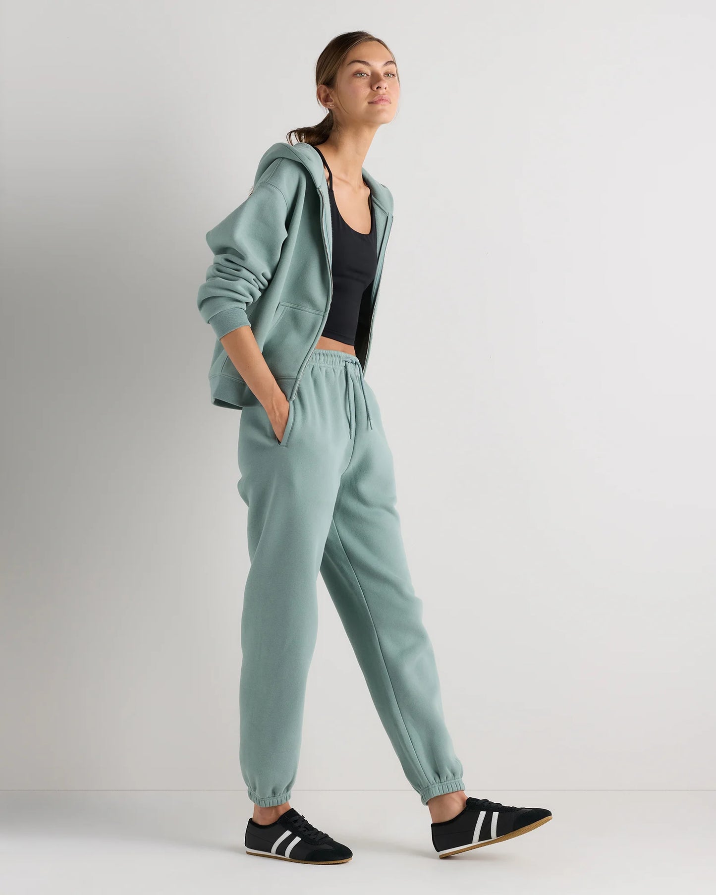 Everyday Fleece Joggers - XS / Coastal Sage