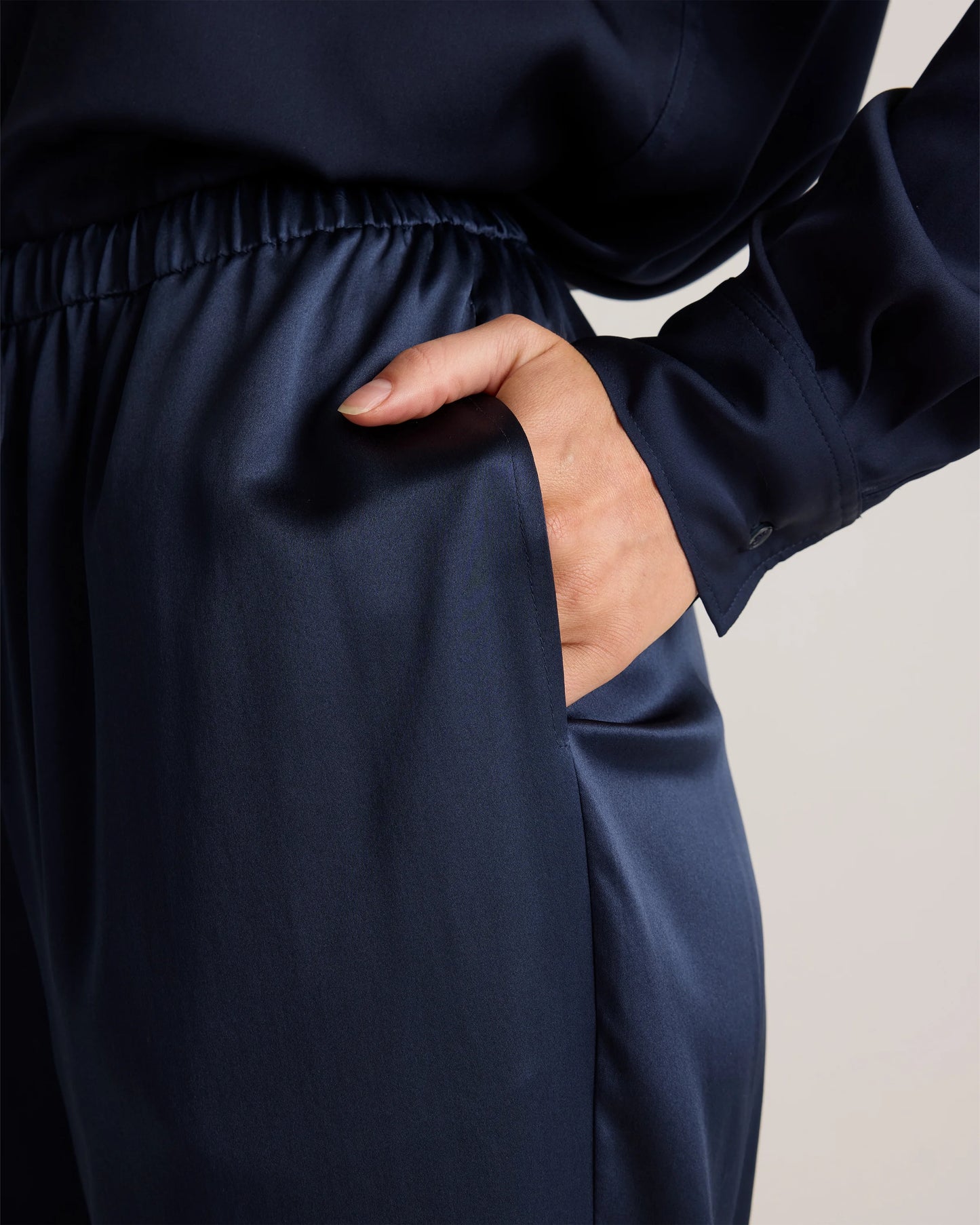100% Washable Silk Drawstring Wide Leg Pants - XS / Champagne