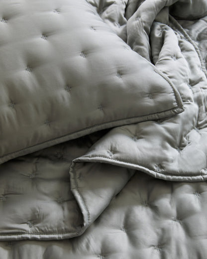Bamboo Dream Quilt - Twin / Sage