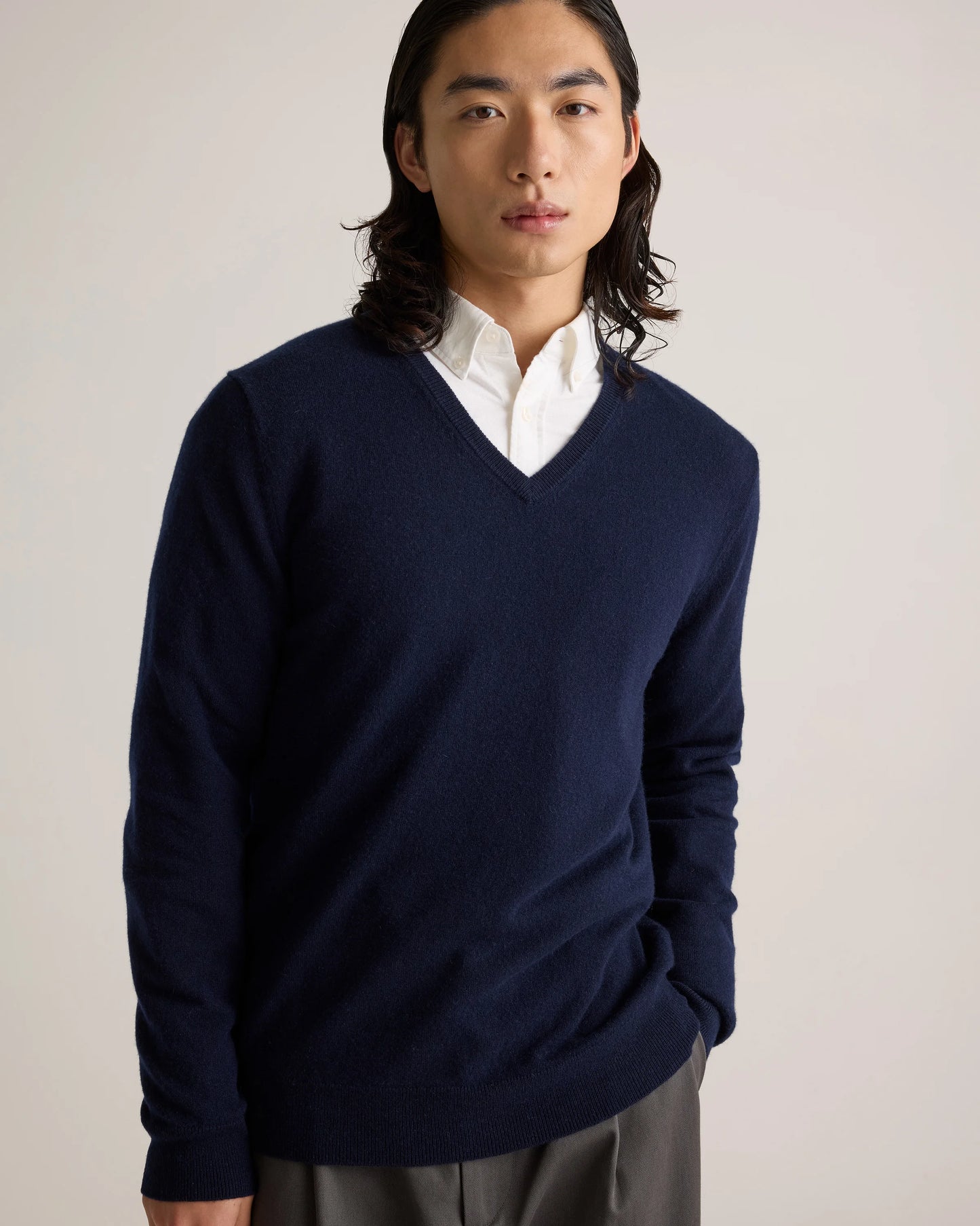 Mongolian Cashmere V-Neck Sweater - S / Oatmeal