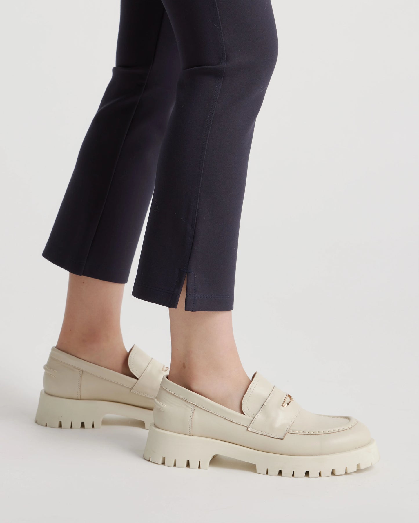 Ultra-Stretch Ponte Kick Flare Pants - XS / Olive