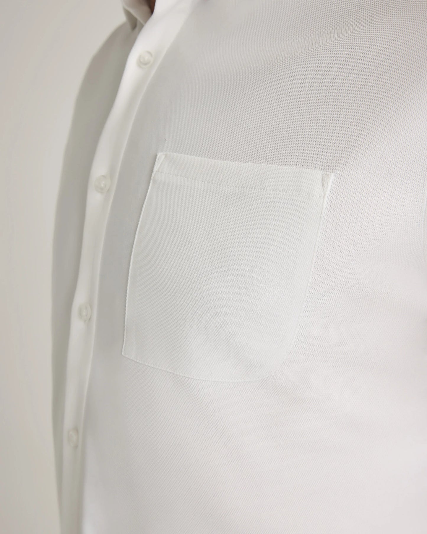 Commuter Stretch Pique Short Sleeve Button Down - S / Black