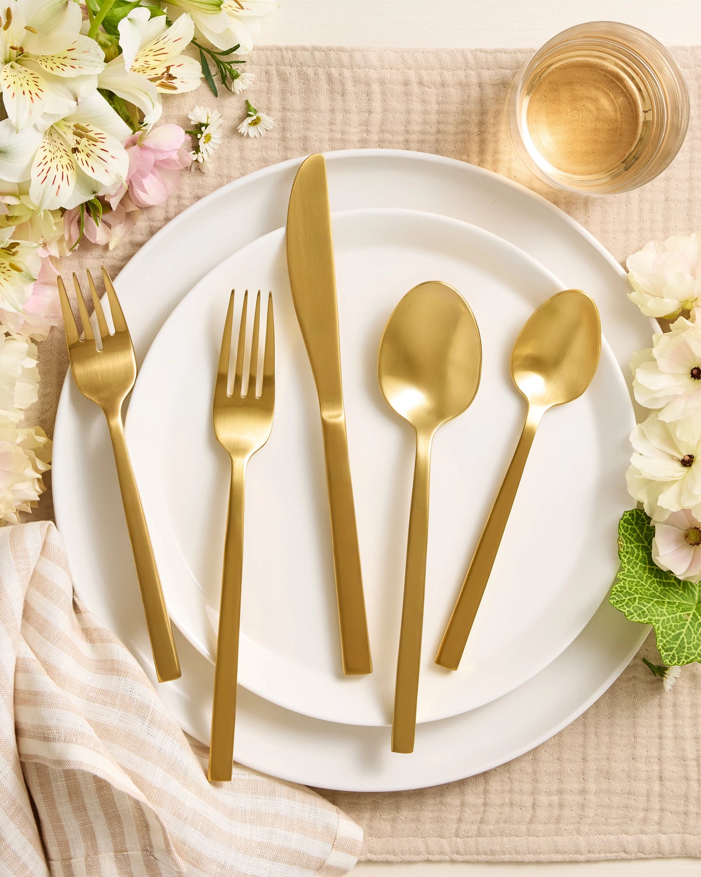 Arezzo 20 Piece Flatware Set - One Size / Polished Stainless Steel
