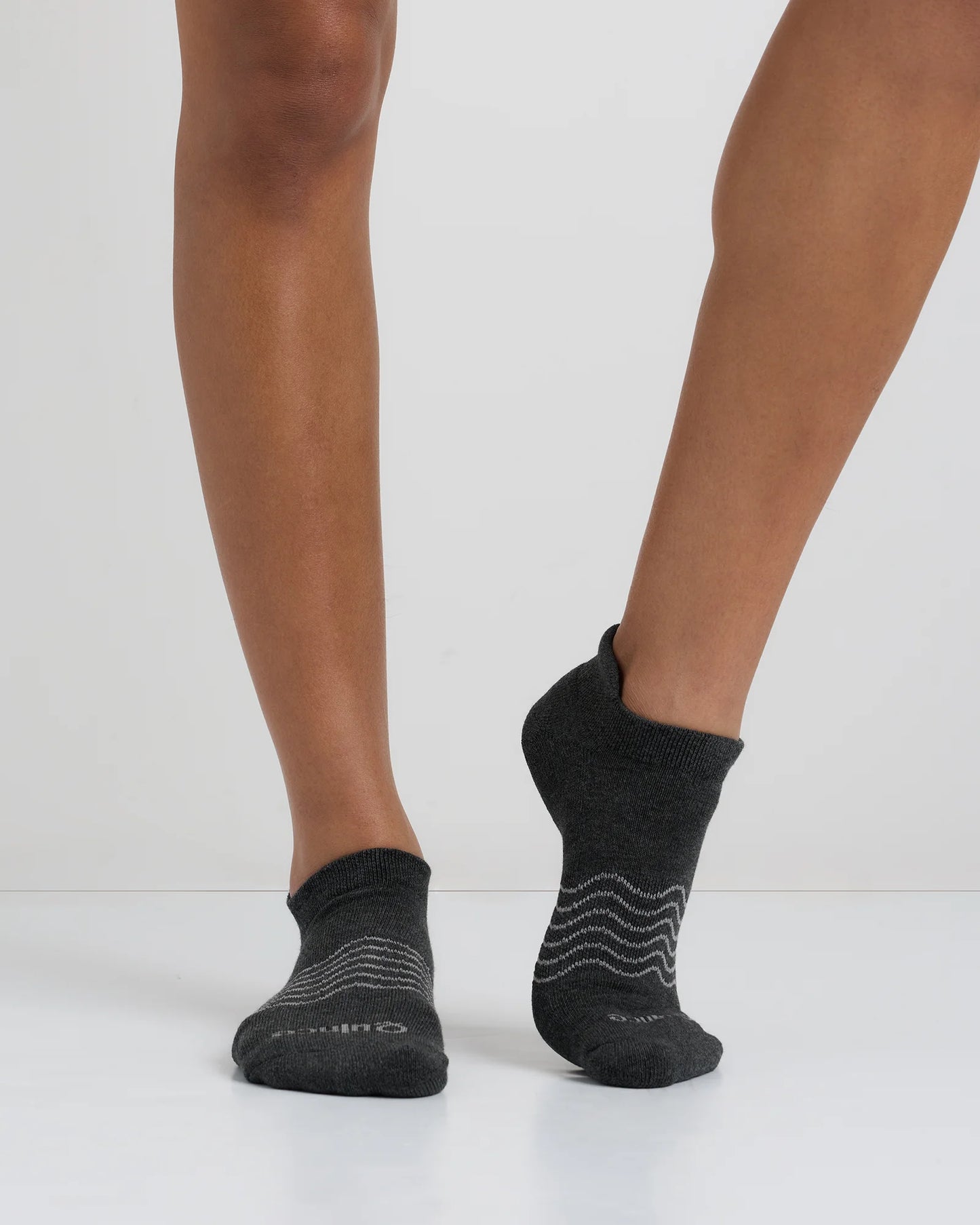 Everyday Cotton Solid Ankle Socks (4-pack) - S / White