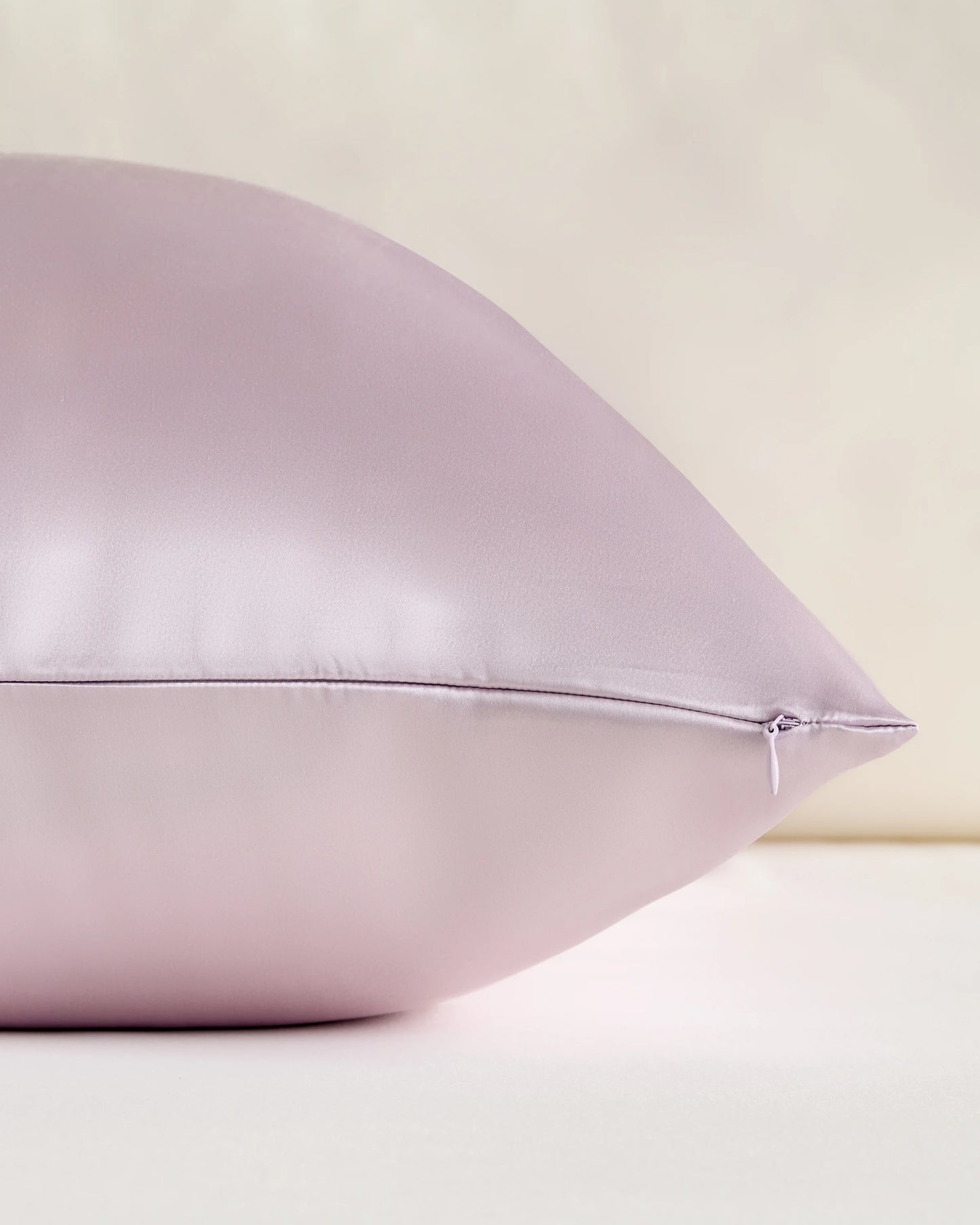 100% Mulberry Silk Pillowcase - Standard / White