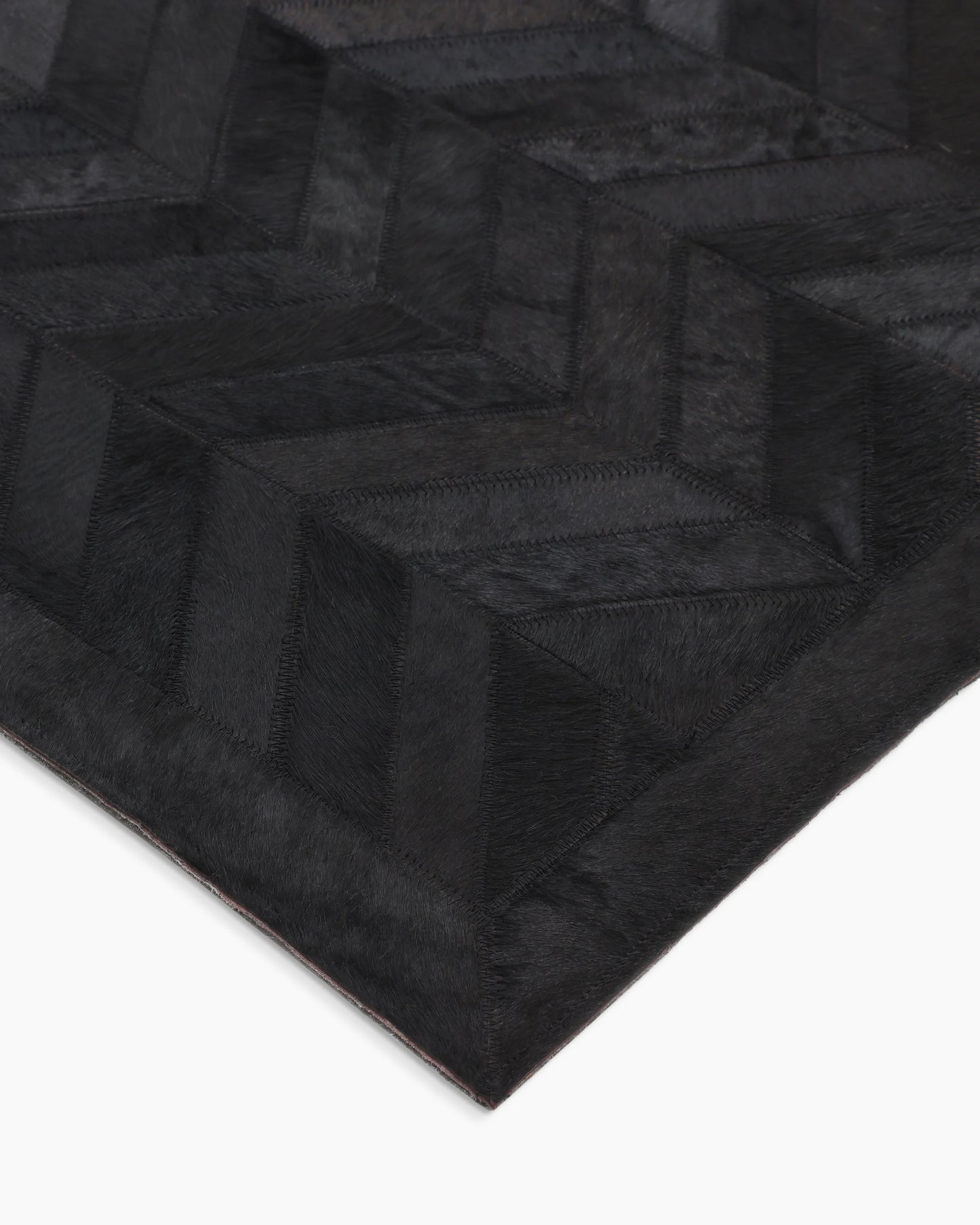 Jones Hide Rug - 5' x 8' / Green