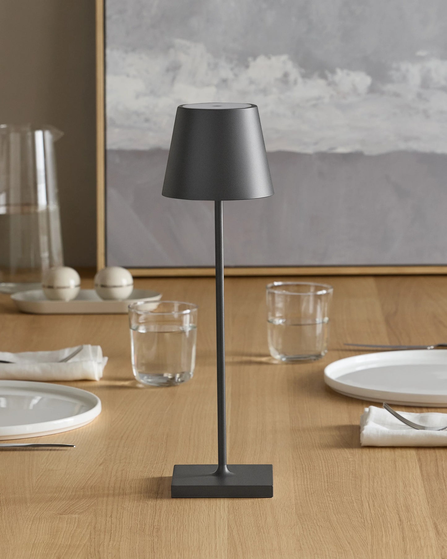 Poldina Pro Rechargeable Table Lamp by Zafferano - Regular / White