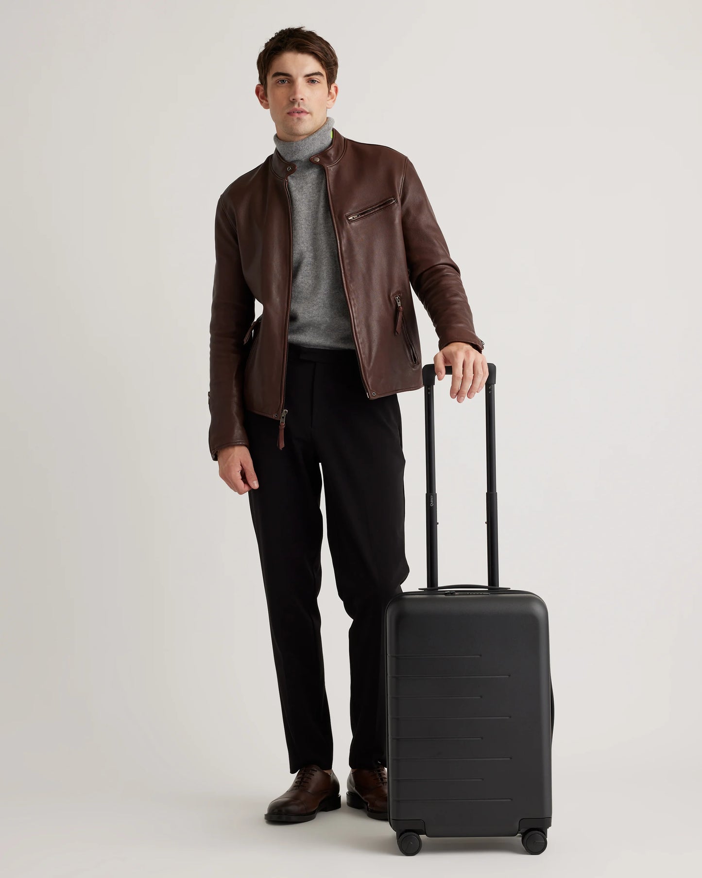 Expandable Carry-On Suitcase - One Size / Dark Green