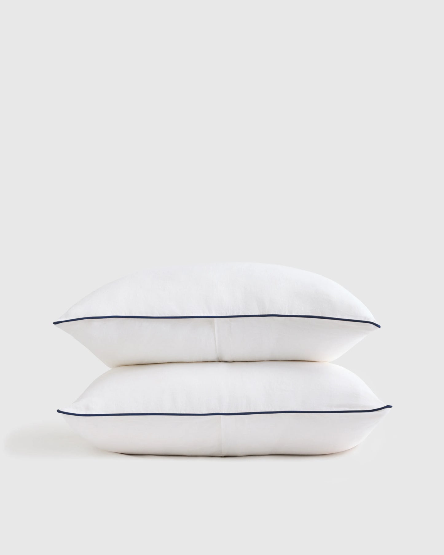 European Linen Piped Sham Set - Standard / White/Cherry