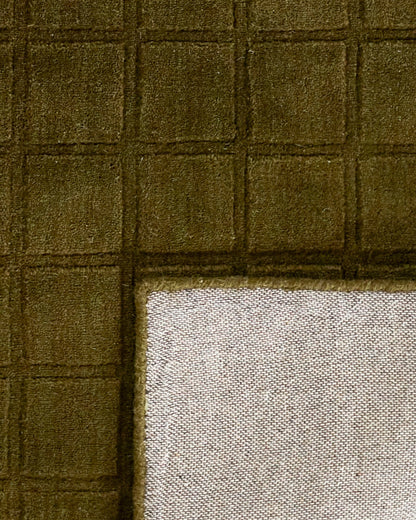 Lennox Hand-Loomed Wool Rug - 5' x 8' / Green