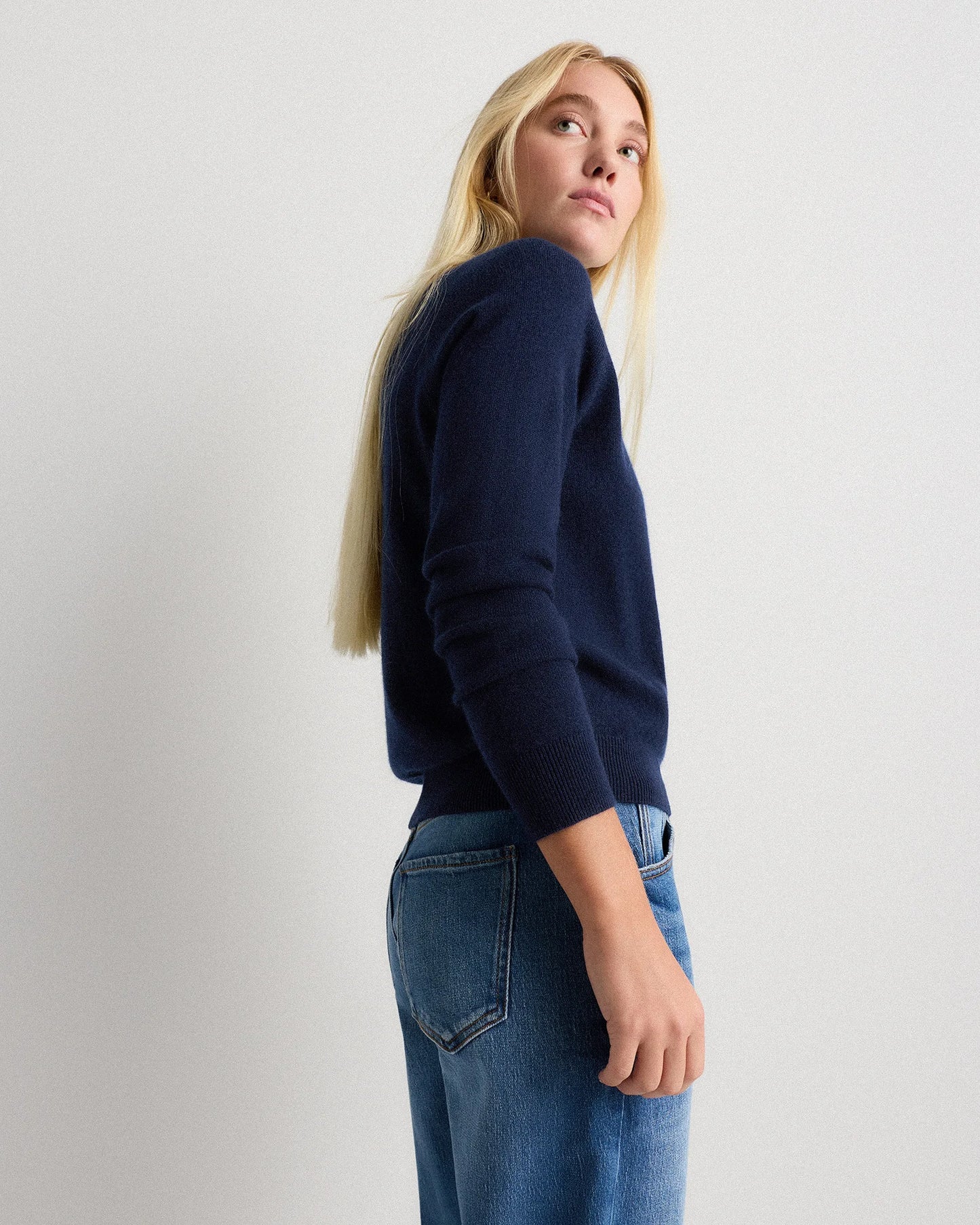 Mongolian Shrunken Cashmere Sweatshirt - XS / True Navy