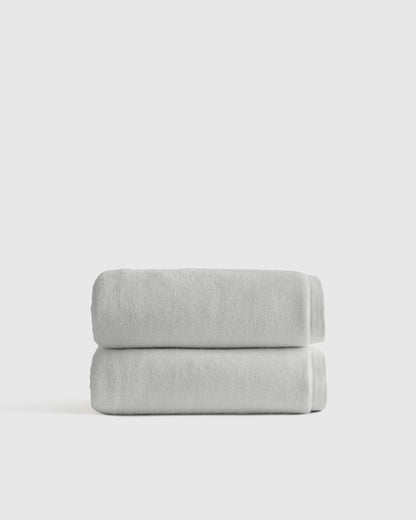 Plush Organic Turkish Cotton Bath Towel (Set of 2) - One Size / White