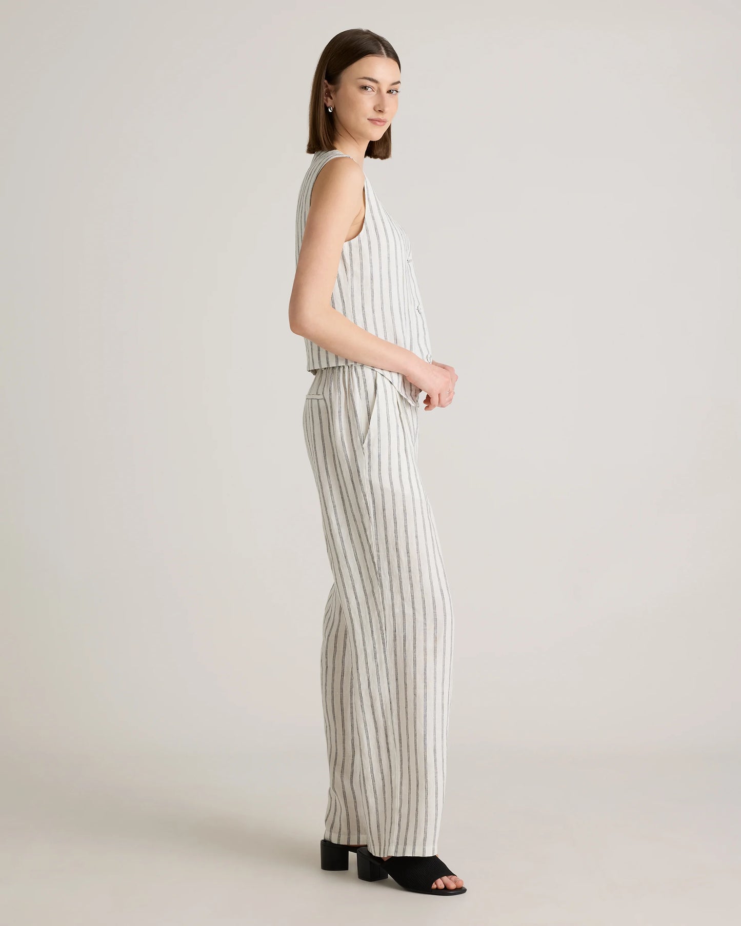 100% European Linen Pleated Trouser - 0 / Bayberry Olive