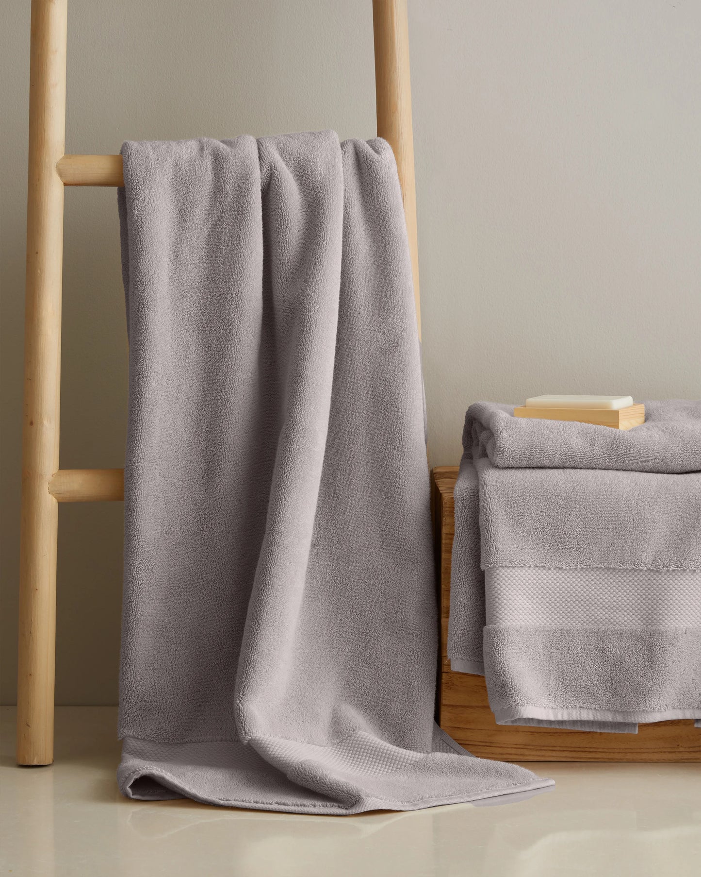 Turkish Ultra Plush Bath Towel (Set of 2) - One Size / White
