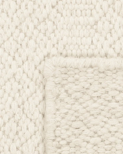 Vale Handwoven Wool Rug - 5' x 8' / Blue