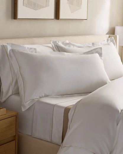 Signature Giza Cotton Sateen Embroidered Duvet Cover Set - Twin / White/Dried Sage