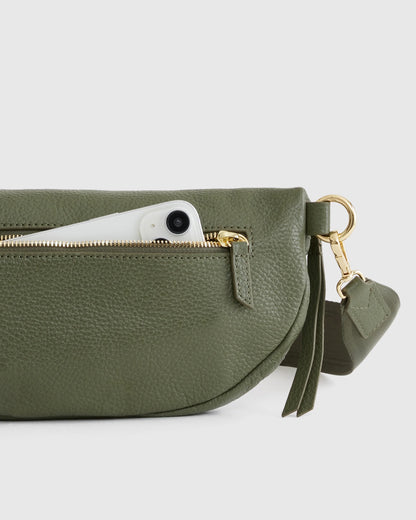Quinn Sling Bag - One Size / Cognac