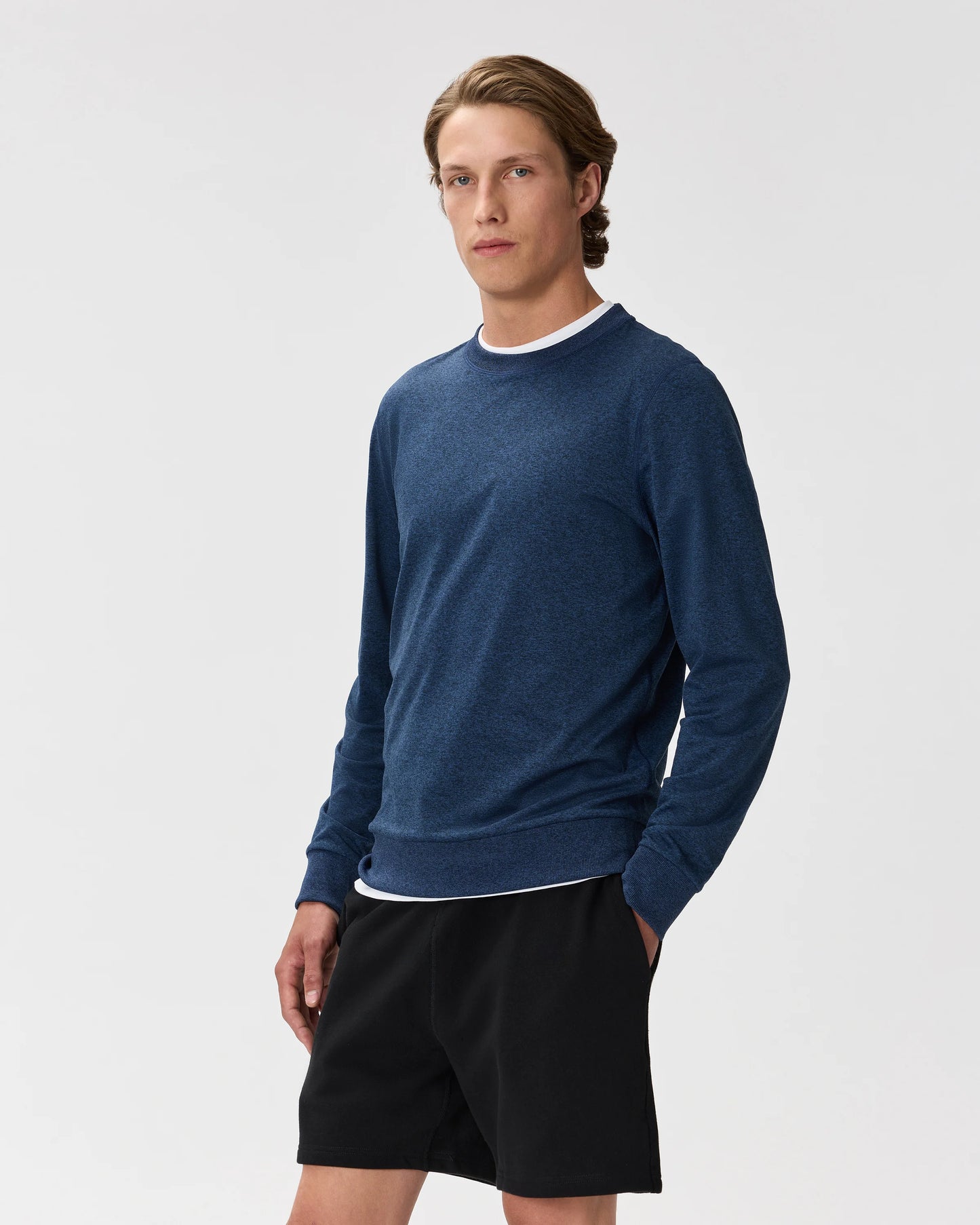 Flowknit Performance Crew Sweatshirt - S / Solid Chalk
