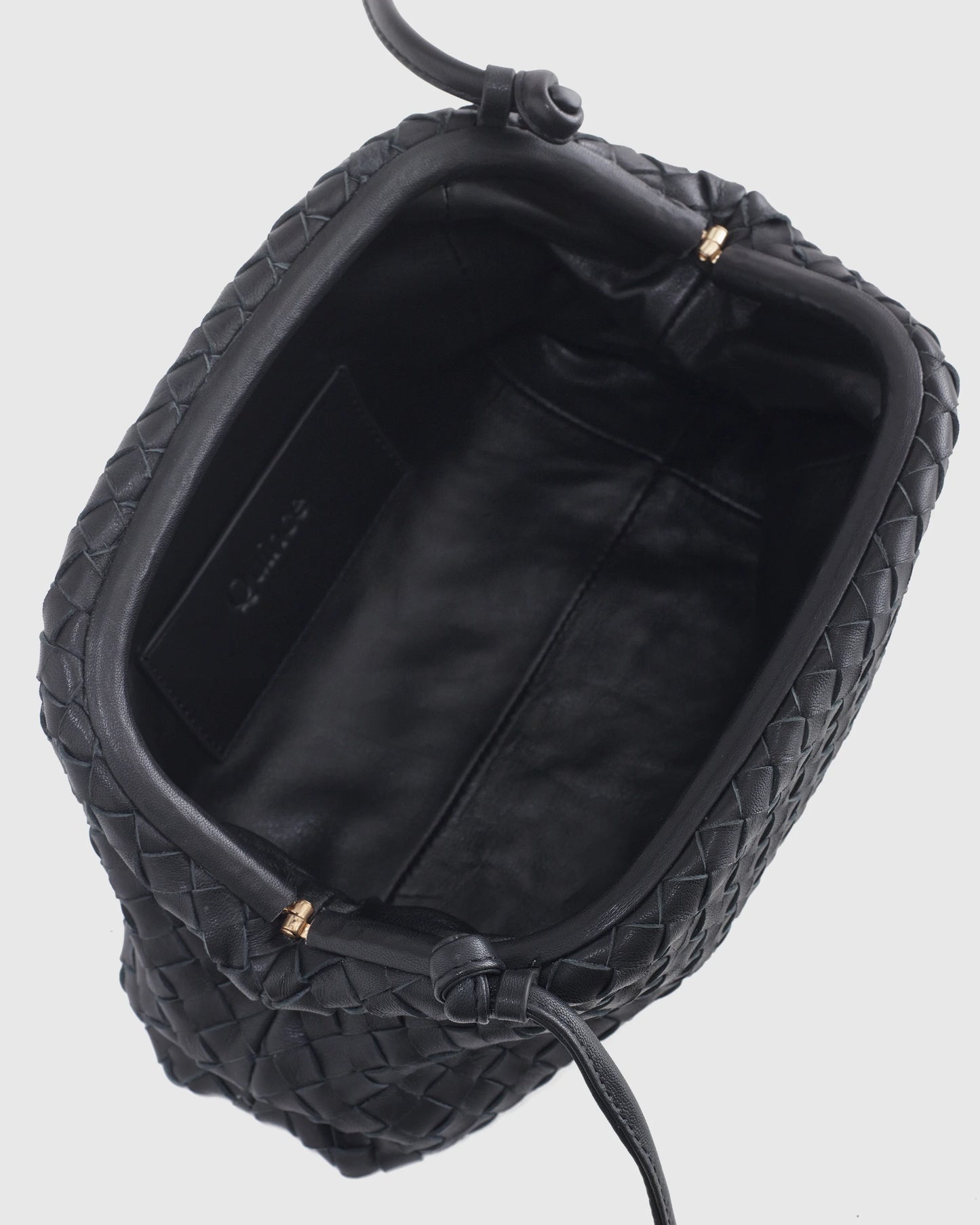 Naomi Handwoven Clutch - One Size / Black